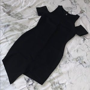Black bodycon dress